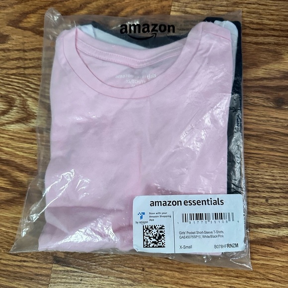 NWT Amazon Essentials Girls Short Sleeve T-Shirt 3 Pack Size XS - Picture 2 of 6